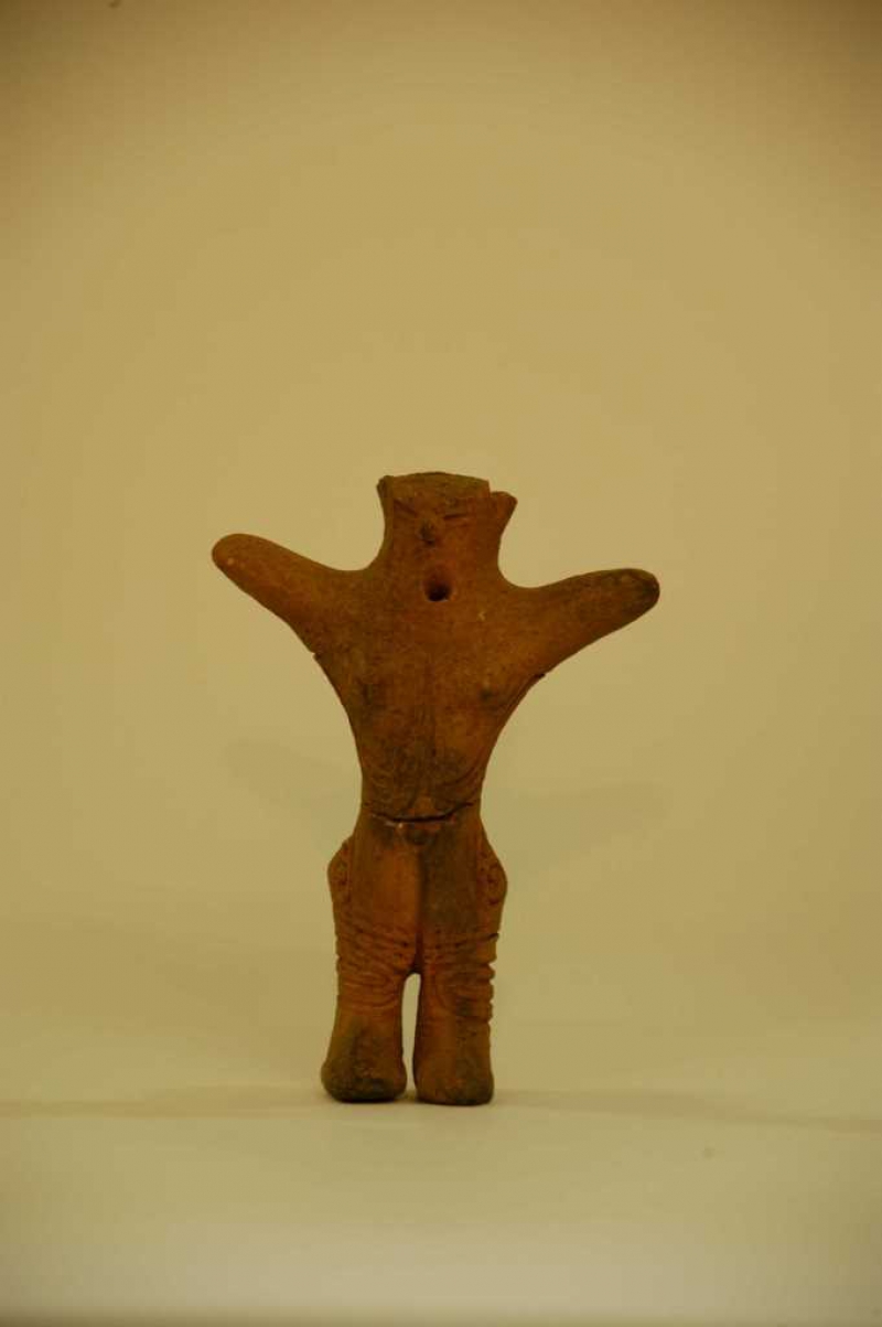 Yoo-hoo clay figurine (dogu)